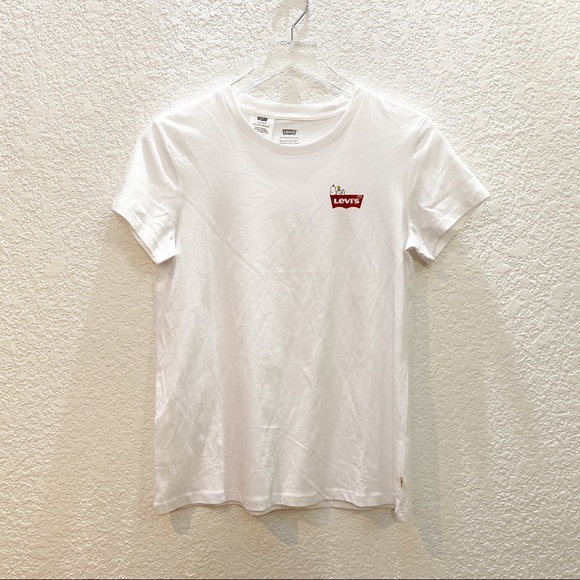levis peanuts
